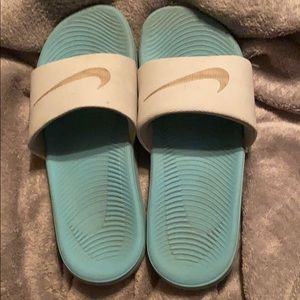 Nike slides